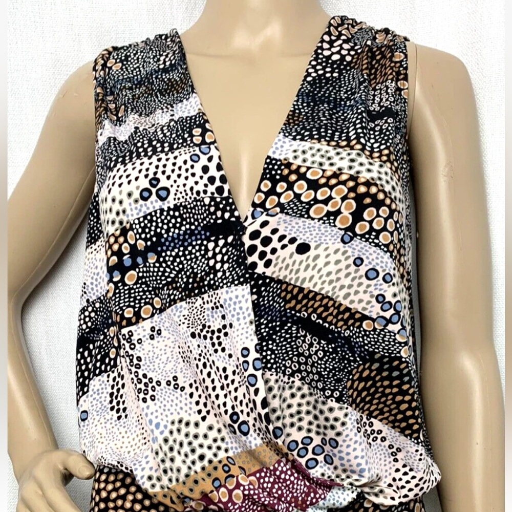 BCBGeneration Multicolor Patterned Top - Picture 3 of 9